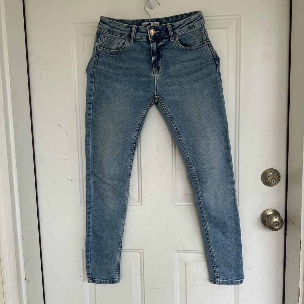 Zara High Waisted Skinny Jeans Size 4